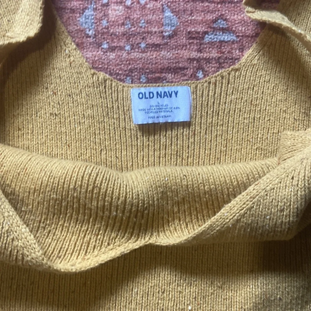 Embroidered Tank Top - Picture 3 of 3